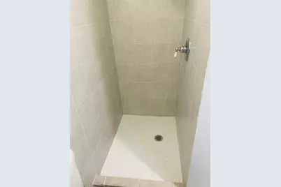 1617 W Superior Street #1R, Chicago, IL 60622 - Photo 7