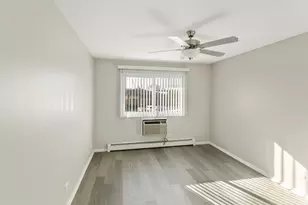 711 S Milwaukee Ave, Libertyville, IL 60048 - Photo 9