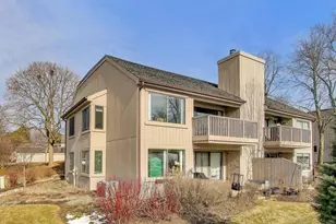 83 Thornhill Ln, Lake Barrington, IL 60010 - Photo 27