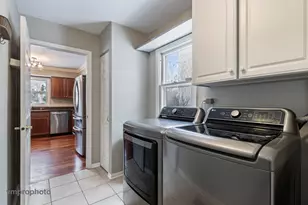 246 Montclair Rd, Vernon Hills, IL 60061 - Photo 15