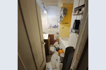 2821 E 77th Place, Chicago, IL 60649 - Photo 11