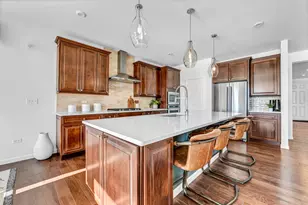 3102 Adelwood Circle, Aurora, IL 60503 - Photo 3