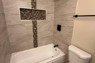 3500 Bayside Dr, Palatine, IL 60074 - Photo 17