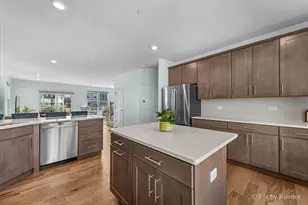 2601 Martini St, Mundelein, IL 60060 - Photo 5