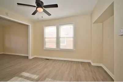 7154 S Honore Street, Chicago, IL 60636 - Photo 9