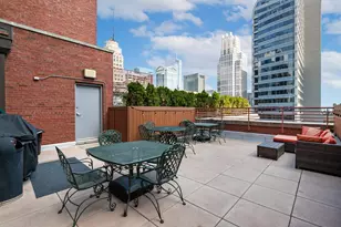 208 W Washington St, Chicago, IL 60606 - Photo 23