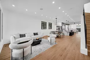 3434 W Palmer St, Chicago, IL 60647 - Photo 3