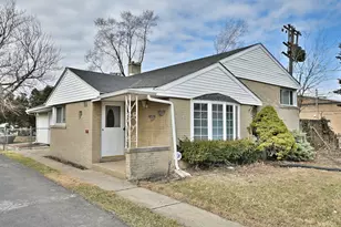 [Address not provided], Lincolnwood, IL 60712 - Photo 1
