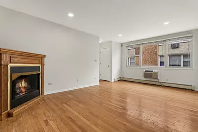 1527 W Sherwin Avenue #2N, Chicago, IL 60626 - Photo 7