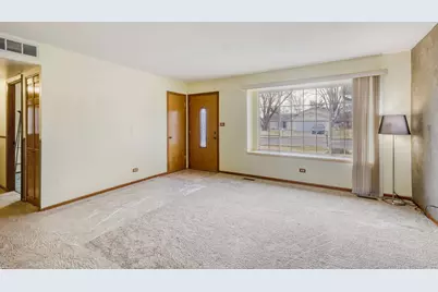 1154 Pegwood Drive, Elgin, IL 60120 - Photo 3