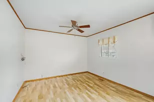 1154 Pegwood Dr, Elgin, IL 60120 - Photo 7