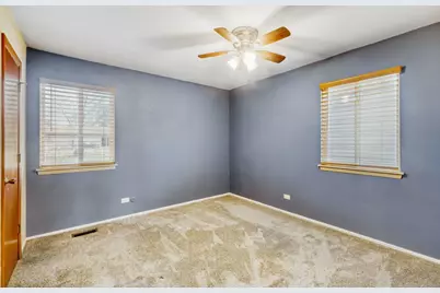 1154 Pegwood Drive, Elgin, IL 60120 - Photo 9