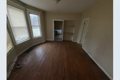 10544 S Perry Avenue, Chicago, IL 60628 - Photo 5