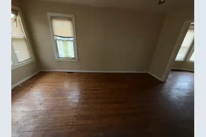 10544 S Perry Avenue, Chicago, IL 60628 - Photo 15