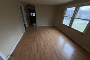 10544 S Perry Ave, Chicago, IL 60628 - Photo 11