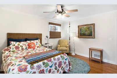 4907 Valerie Drive, Crystal Lake, IL 60014 - Photo 11