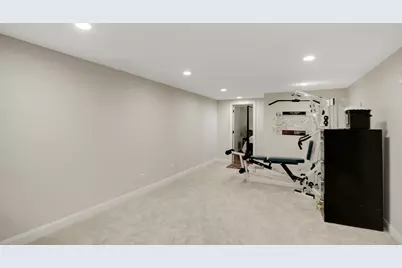 4907 Valerie Drive, Crystal Lake, IL 60014 - Photo 19