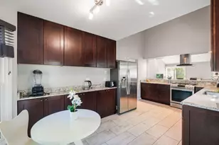 1307 Glengary Ct, Wheeling, IL 60090 - Photo 5