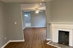 8153 S Exchange Ave, Chicago, IL 60617 - Photo 3