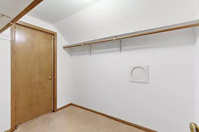 8261 Lake Ridge Drive, Burr Ridge, IL 60527 - Photo 35