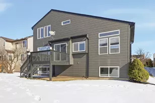 9038 Hillcrest Ln, Woodridge, IL 60517 - Photo 23