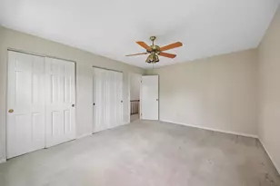 1152 Terre Dr, Libertyville, IL 60048 - Photo 39