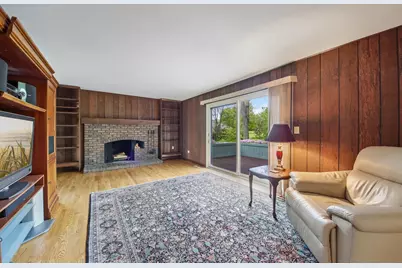 1152 Terre Drive, Libertyville, IL 60048 - Photo 21