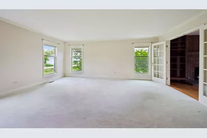 1152 Terre Drive, Libertyville, IL 60048 - Photo 9