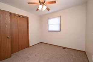 3113 Galilee Ave, Zion, IL 60099 - Photo 17