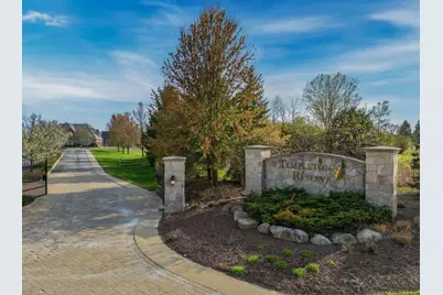 17 Templeton Court, Oak Brook, IL 60523 - Photo 1