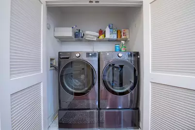 [Address not provided], Chicago, IL 60630 - Photo 15