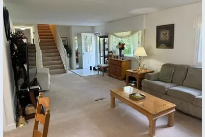 2819 Sun Valley Drive, Cary, IL 60013 - Photo 7