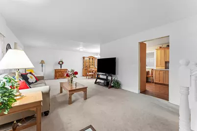 2819 Sun Valley Drive, Cary, IL 60013 - Photo 5