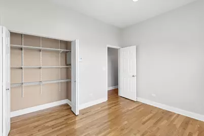 512 E Oakwood Boulevard #2, Chicago, IL 60653 - Photo 11