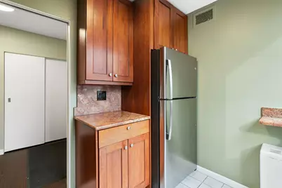 1555 N Dearborn Parkway #6E, Chicago, IL 60610 - Photo 7