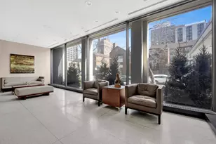 1355 N Sandburg Terrace, Chicago, IL 60610 - Photo 3