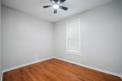 [Address not provided], Chicago, IL 60617 - Photo 9