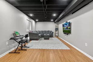 9 Annandale Ct, Lake in the Hills, IL 60156 - Photo 29