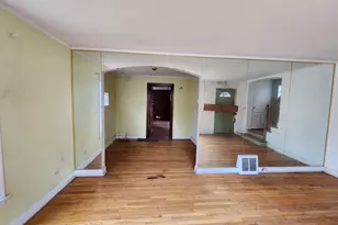 9138 S Perry Ave, Chicago, IL 60620 - Photo 11