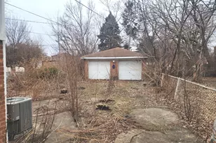 9138 S Perry Ave, Chicago, IL 60620 - Photo 7