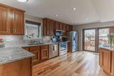 6352 W Giddings Street, Chicago, IL 60630 - Photo 3