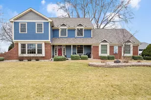 9S321 Chandelle Dr, Naperville, IL 60564 - Photo 1