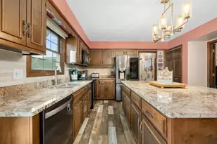 9S321 Chandelle Dr, Naperville, IL 60564 - Photo 13