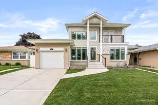 8820 N Elmore St, Niles, IL 60714 - Photo 1