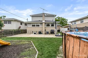 8820 N Elmore St, Niles, IL 60714 - Photo 23