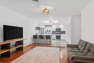 148 Wilshire Dr, Wheeling, IL 60090 - Photo 9