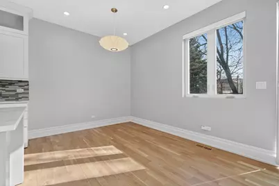 6339 N Leona Avenue, Chicago, IL 60646 - Photo 13