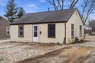 1404 13th Ave, Rock Falls, IL 61071 - Photo 3