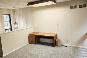 748 Chandler Rd, Gurnee, IL 60031 - Photo 29