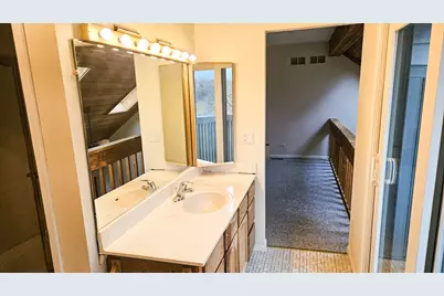 748 Chandler Road, Gurnee, IL 60031 - Photo 27